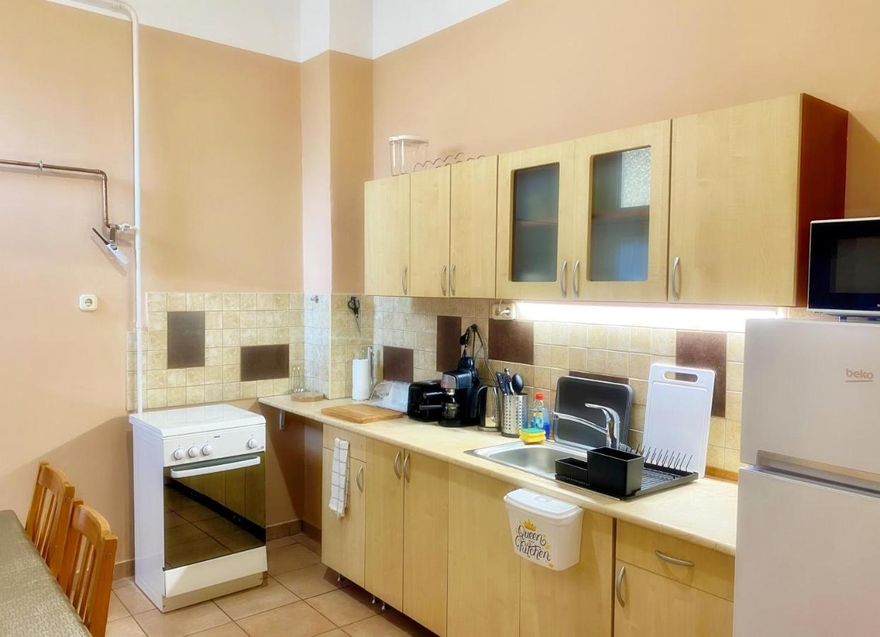 Pihi-Lak Apartman Siófok Buitenkant foto